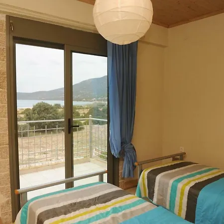 Mary's With An Amazing Sea & Sunset View, Swimming Pool 别墅 Koilás